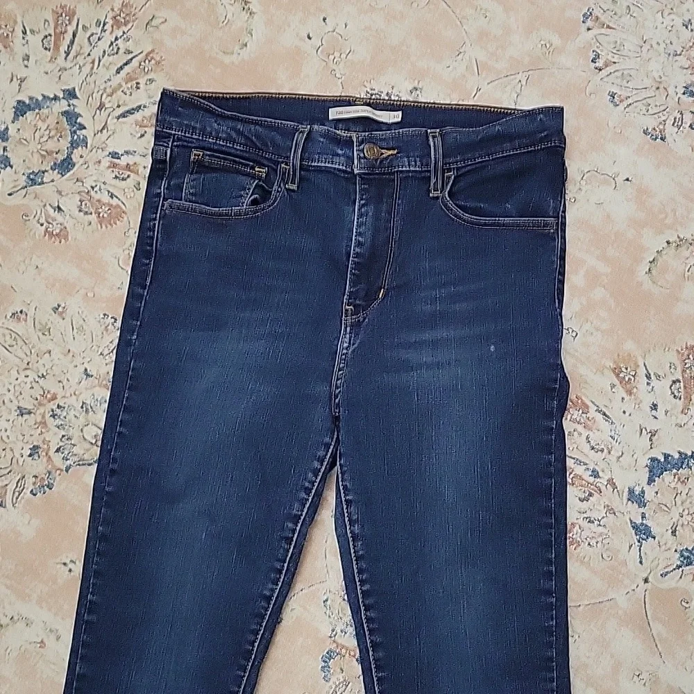 Levi's 720 high rise super skinny blue jeans classic 5 pocket size 30 excellent…